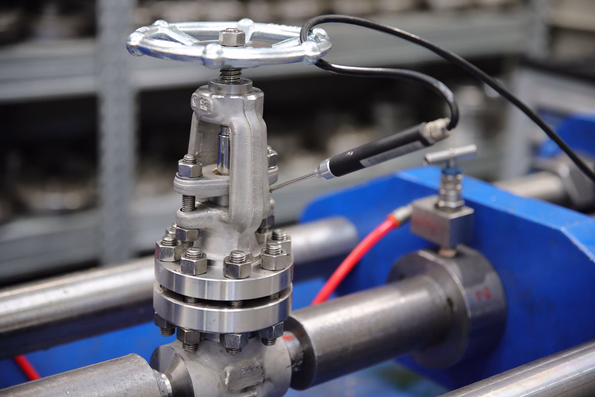 Fugitive emissions in valves: how to reduce leaks and comply with HSE requirements